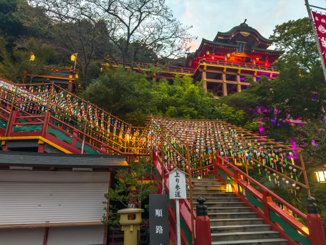 佐賀県の風景：祐徳稲荷神社
